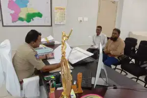 District SP Gaikwad Vaibhav Raghunath oversees complaints at Police Grievance Cell