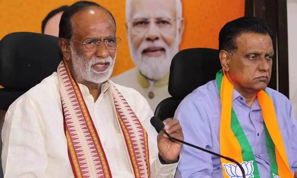 Dr. Laxman accuses Revanth’s government of providing citizens with only donkey eggs