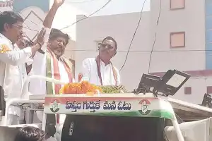 Dy CM joins brother Mallu Ravi in campaign in Gadwal