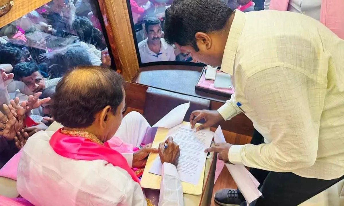 EC cautions KCR to watch his language