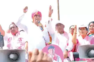 Harish urges people to educate Congress and BJP with a lesson