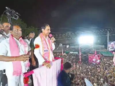 KCR accuses Modi and Revanth of planning to sell Singareni