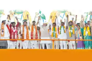Modi criticizes Congress for violating Constitution