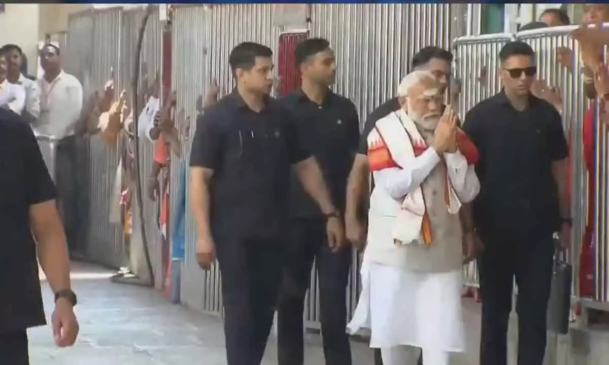 Prime Minister Modi participates in a special ritual at Vemulawada Temple
