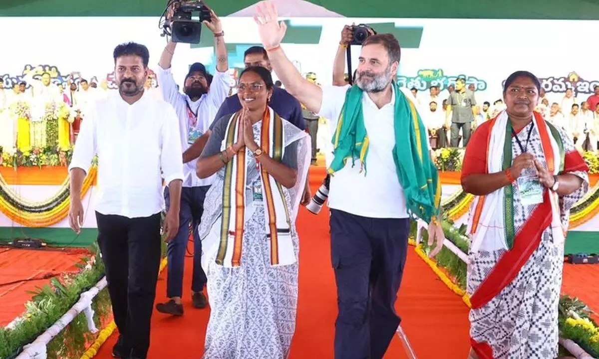 Rahul accuses BJP of plotting to abolish reservation system