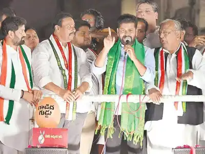Revanth compares KCR and Eatala as two sides of the same coin