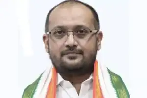 Sameer believes that Owaisi’s focus on communal politics is taking attention away from the real issues affecting Hyderabad residents.