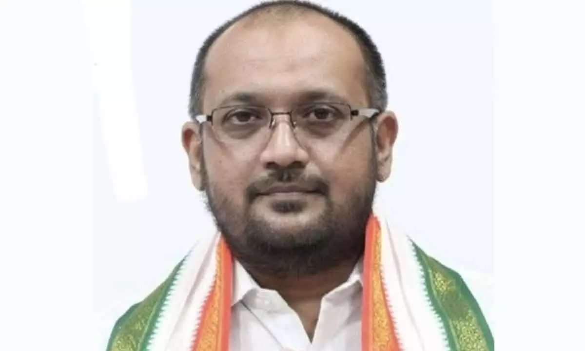 Sameer believes that Owaisi's focus on communal politics is taking attention away from the real issues affecting Hyderabad residents.