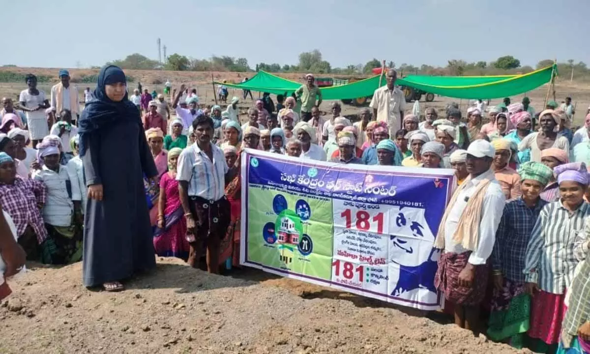 Seminar on Sakhi services and combating child marriage awareness