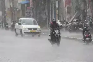 Telangana districts, including Hyderabad, hit by heavy rainfall