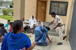 Tribal Farmers at Bhuvanagiri Collectorate Worried About Wet Paddy, Request Purchase of Crop