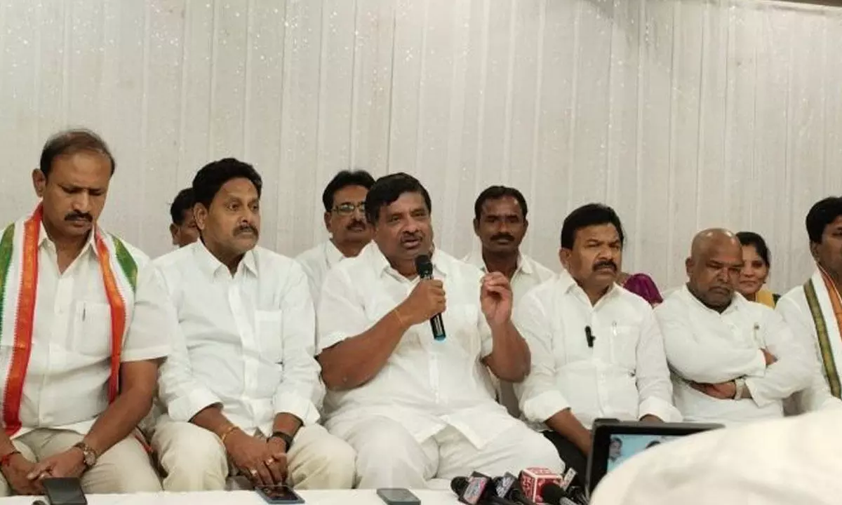 Valacha calls for investigation into phone tapping by previous administration