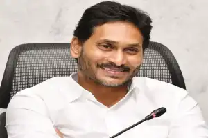 YS Jagan, wife YS Bharati to travel to London on May 17, announces Andhra Pradesh CM