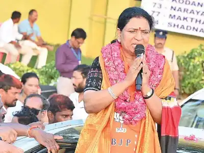 Aruna boldly takes on Revanth in his own domain