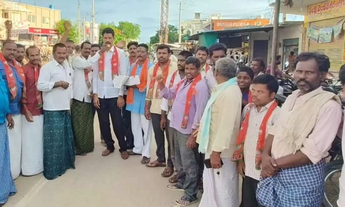 BJP leaders rejoice at Modi's inauguration as PM