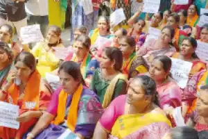 BJP Mahila Morcha holds protest, calls for Asha workers’ wages to be increased to Rs 18,000