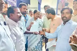 Calls for equitable pay for MGNREGA laborers