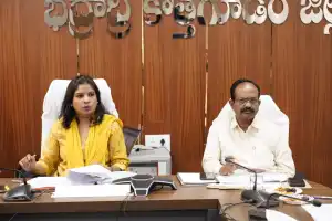CCL Naveen Mittal: Resolve Dharani pending applications within a week