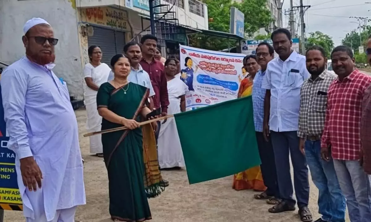 DM HO organizes a rally for National De-Warming Day