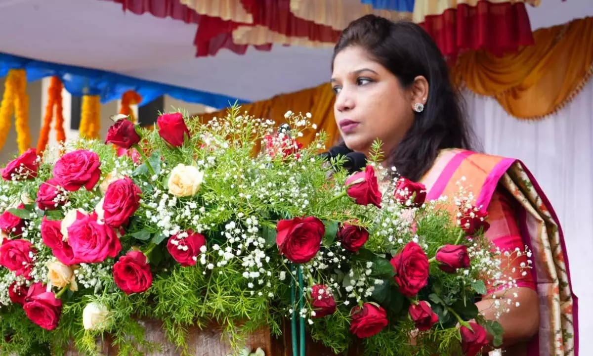 Dr. Priyanka Ala, Collector, unveils National Flag at Grand State Inauguration Day Celebrations