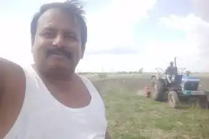 Farmers urge government to deposit Raitu Bharosa amount