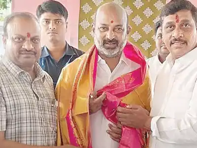 Galla Satyanarayana Extends Invitation to Union Minister Bandi Sanjay Kumar