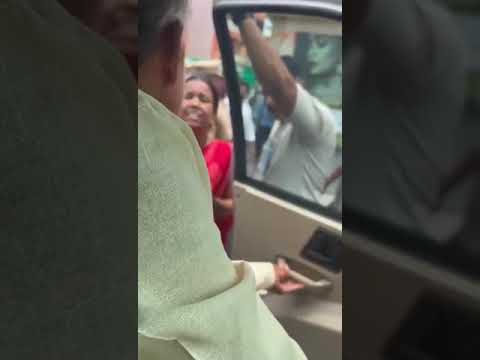 Madanapalle woman chases Chandrababu Naidu’s convoy in Vijayawada