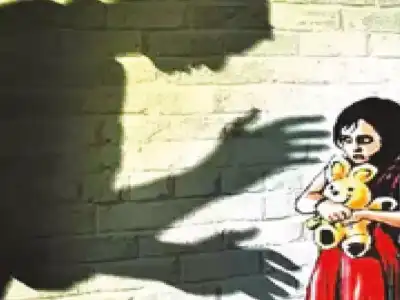 Man taken into custody for killing daughter in Hyderabad