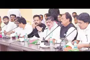 Minister conducts pre-Moharram review meeting