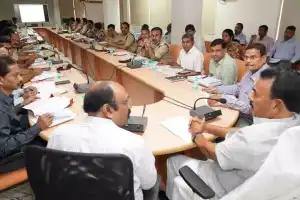 Minister Jupally Krishna Rao reprimands officials over alcohol licence matter