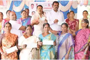 MLC Jeevan Reddy calls for Harish Rao to step down