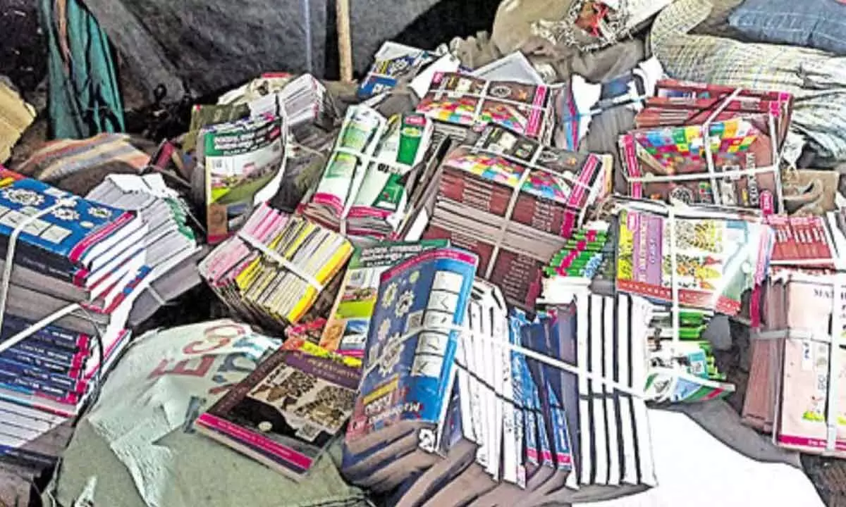 Nagarkurnool: Traditional textbooks reintroduced