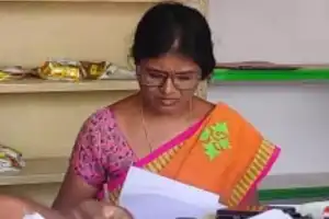 Neethi, Agriculture Officer, Conducts Inspection of Seed and Fertilizer Stores