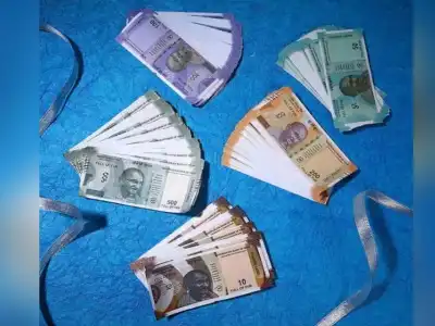 Police arrest gang circulating counterfeit bills