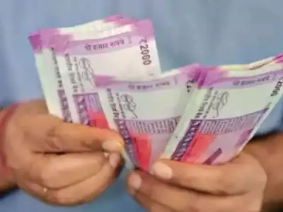 Rajiv Aarogyasri employees demand salary increase
