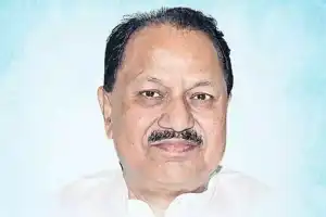 Telangana government to hold final rites for D Srinivas with state honors
