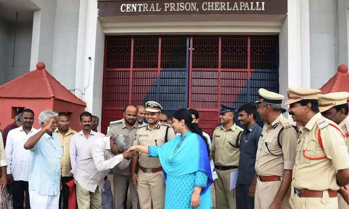 213 inmates freed in Telangana