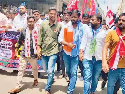 City sees mixed response to student bandh