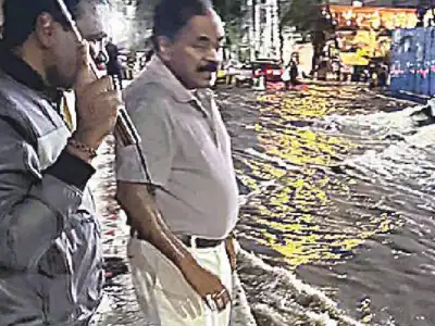 Dana Kishore surveys areas impacted by rain in Hyderabad