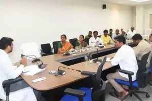 DC BM Santhosh highlights the importance of collaboration between farmers and officials for cultivating premium crops