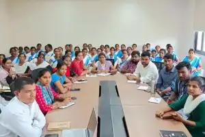 DC BM Santhosh Promotes Loans through Mahila Shakti Scheme