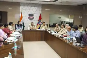 DGP Dr. Jitender Calls for Improved Efficiency in Dial 100/112 Operations