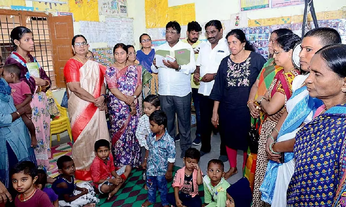 Food Commission Conducts Inspections at Multiple Town Centers