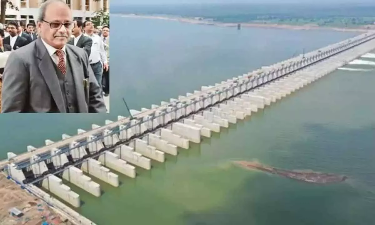 Ghost panel collecting evidence to summon politicians