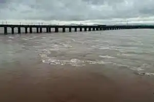 Heavy Rains Trigger Flooding in Godavari; Bhadrachalam Water Level Climbs to 24 Feet
