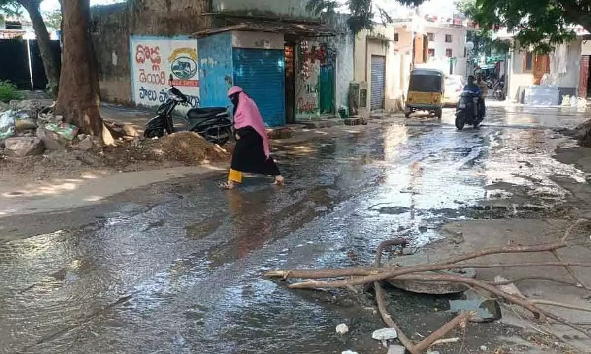 Hyderabad Water Board Overwhelmed with Complaints from Frustrated Citizens