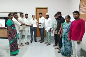 IFTU Petitions for Labour Office in Gadwal District