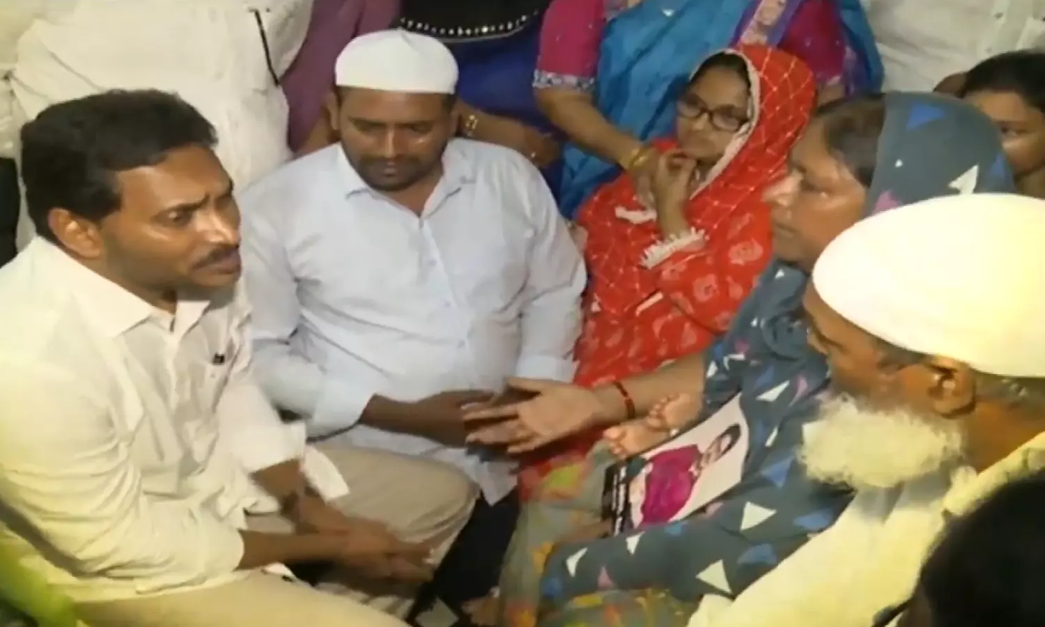 Jagan Offers Support and Consolation to Rashid’s Family During Emotional Gathering
