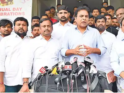 KTR criticizes Rahul, Revanth over employment issue