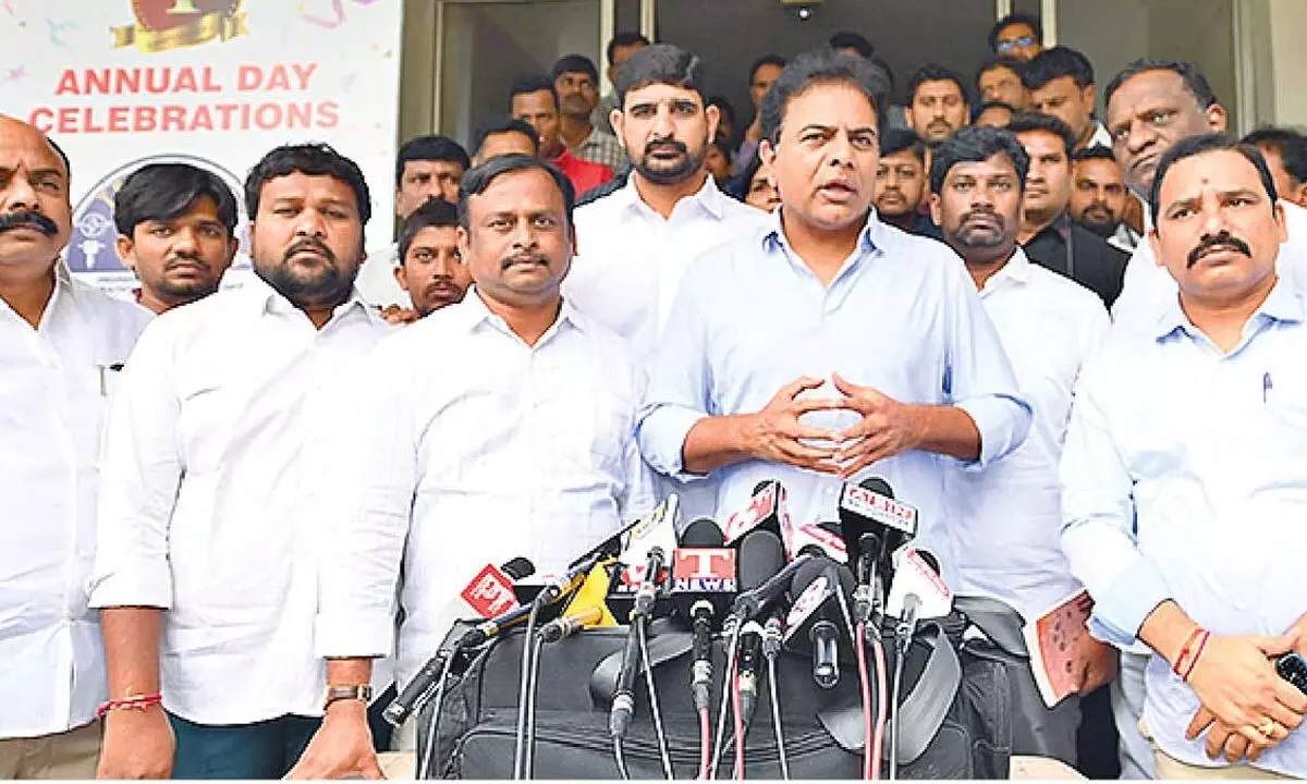 KTR criticizes Rahul, Revanth over employment issue